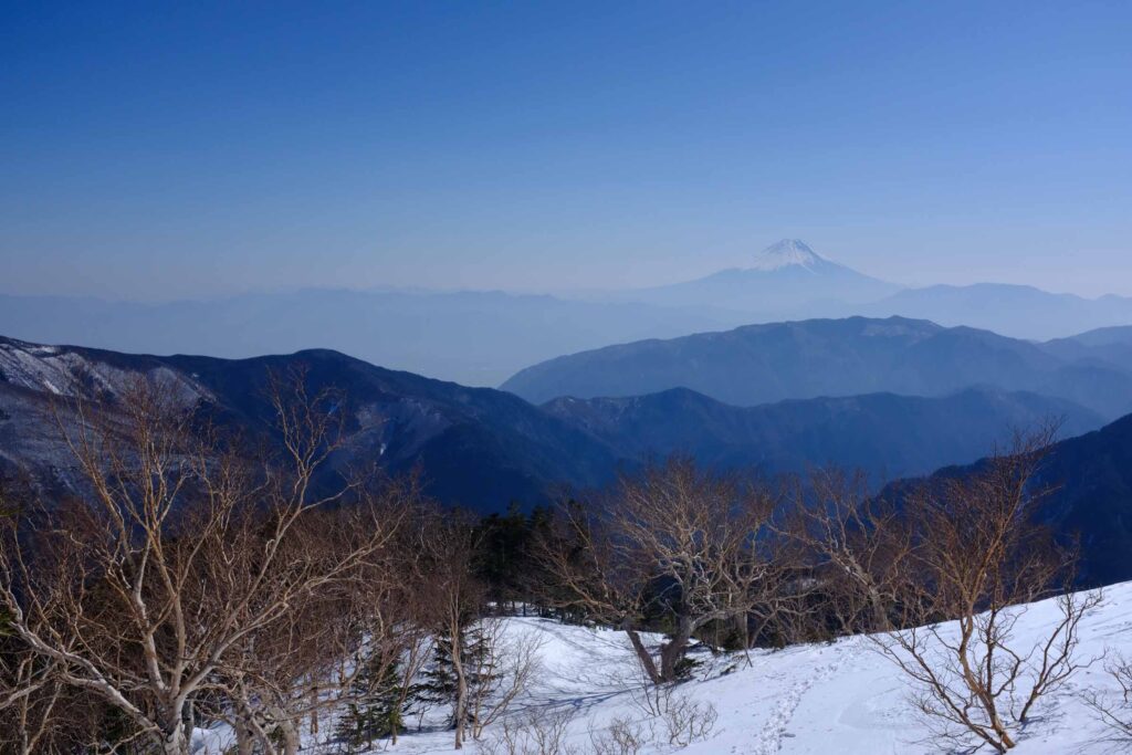 DSCF18241 1024x683 - 北岳への冬期合宿