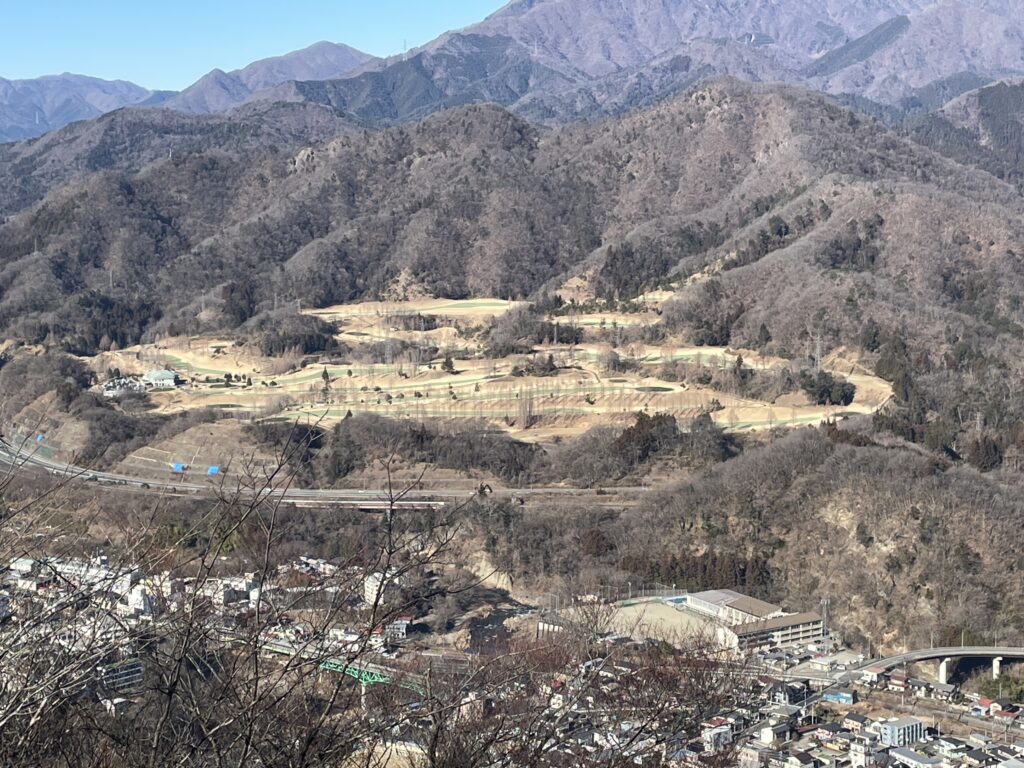 IMG 1422 1024x768 - 造園家の山歩き ― 冬の御前山、そして焼かれた尾根で学んだこと