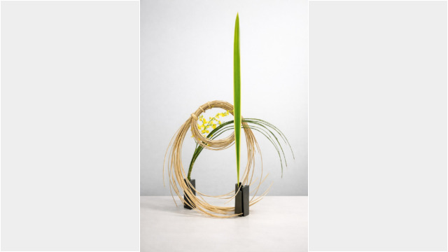 Flower arrangement svg+xml,%3Csvg%20xmlns%3D%22http%3A%2F%2Fwww.w3 - Flower arrangement